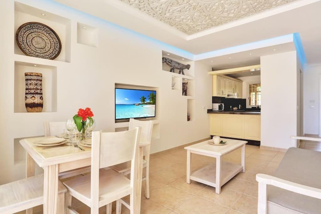 Вилла Luxury House Granada Park Арона Экстерьер фото